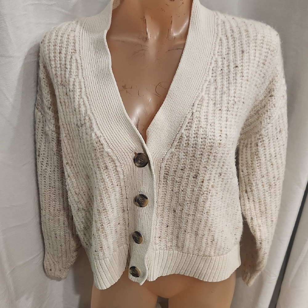 Old Navy Cream Button-Front Chunky Knit Cardigan
